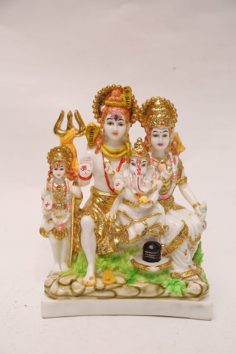 MEDIUM SHIV FAMILY MOORTHY - ( 11.5 INCHES )