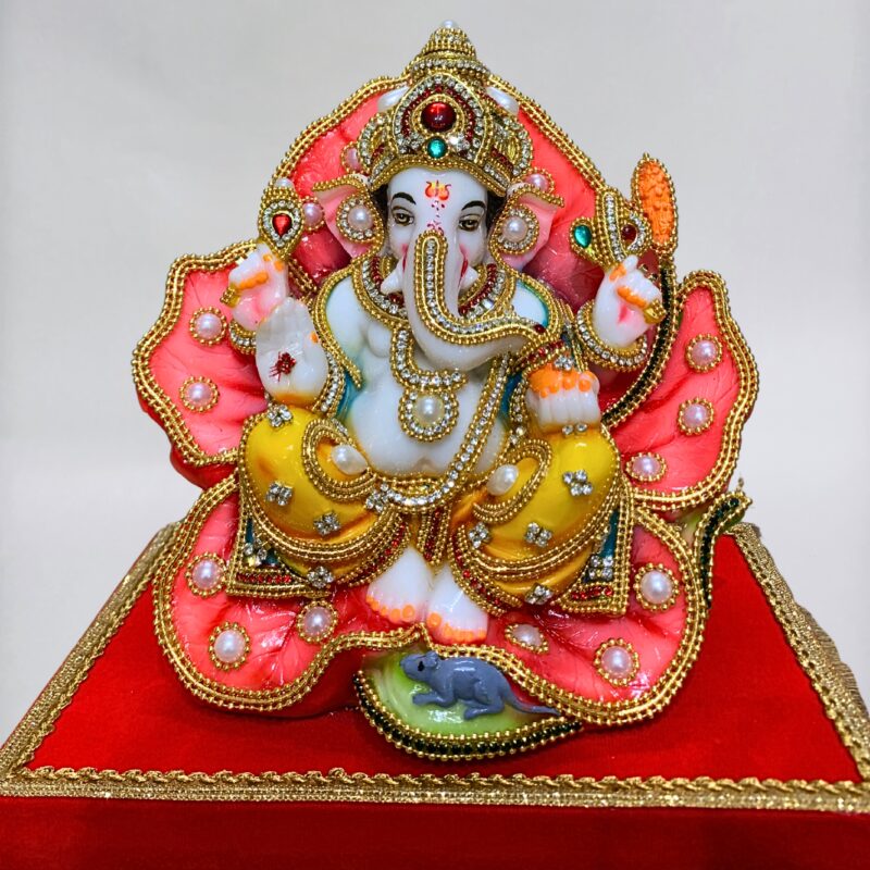 GANESH JI { JEWELLERY WORK }  - ( 6.75 INCHES )
